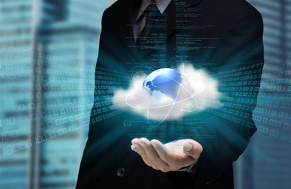 数据公布美国原油库存下降致油价飙升,伊朗制裁受压!