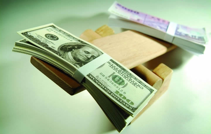 高市早苗能否当选?日本首相指名选举三种可能结果